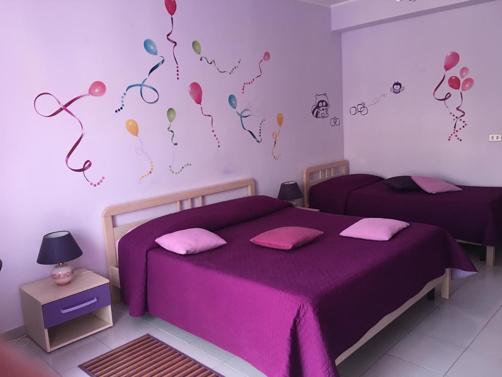 I Colori Dell'Arcobaleno Bed & Breakfast ซานโต สเตฟาโน ดี กามาสตรา ภายนอก รูปภาพ